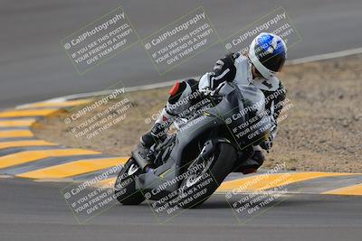 media/Sep-10-2022-SoCal Trackdays (Sat) [[a5bf35bb4a]]/Turns 9 and 8 (12pm)/